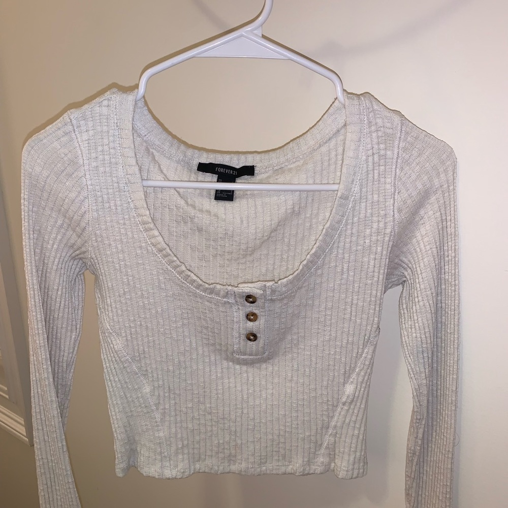 Forever 21 women’s Long sleeve crop top